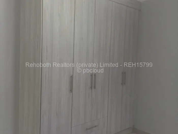 3 Bedroom Cottage/Garden Flat to Rent in Mount Pleasant Heights, Harare