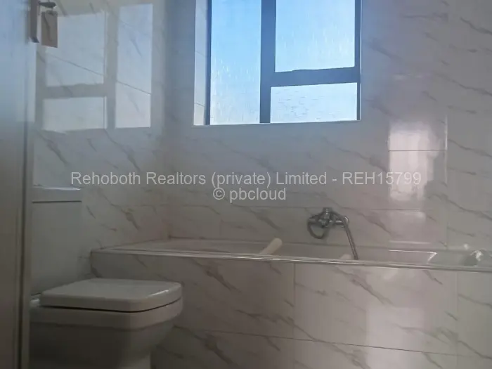 3 Bedroom Cottage/Garden Flat to Rent in Mount Pleasant Heights, Harare