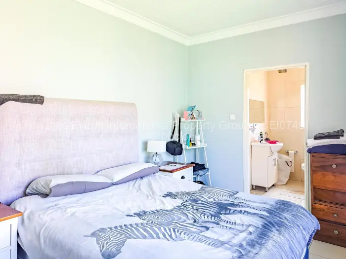 Flat/Apartment to Rent in Highlands