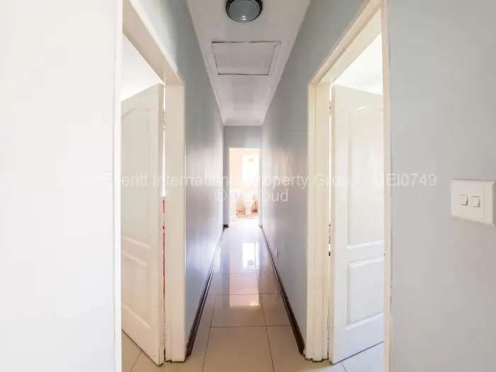 Flat/Apartment to Rent in Highlands