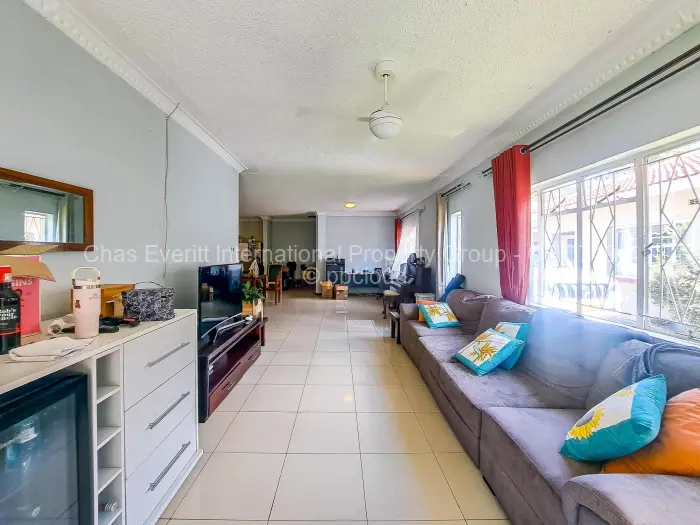 Flat/Apartment to Rent in Highlands