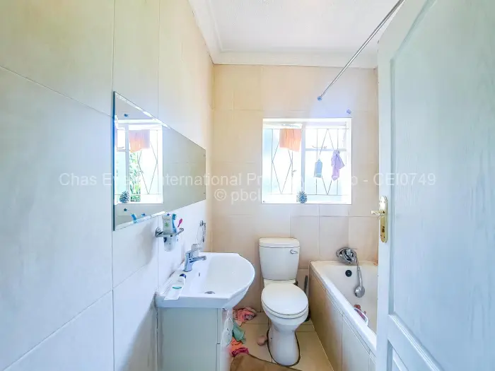 Flat/Apartment to Rent in Highlands