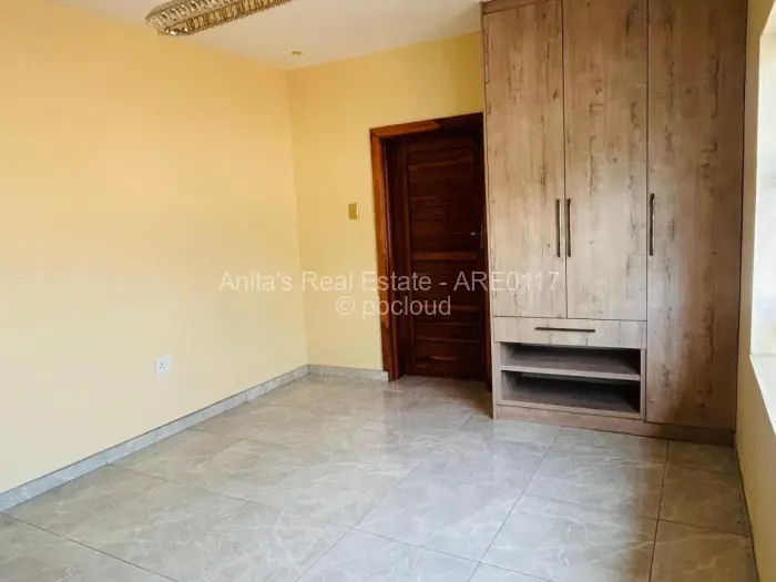 Townhouse/Cluster for Sale in Burnside, Bulawayo