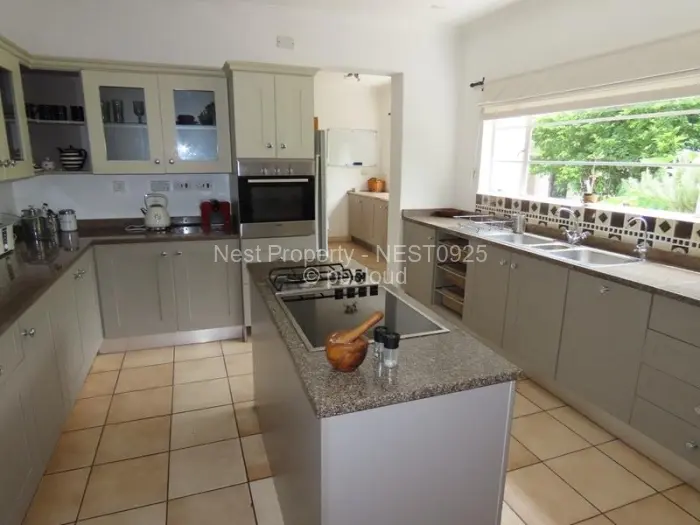 4 Bedroom House for Sale in Highlands, Harare