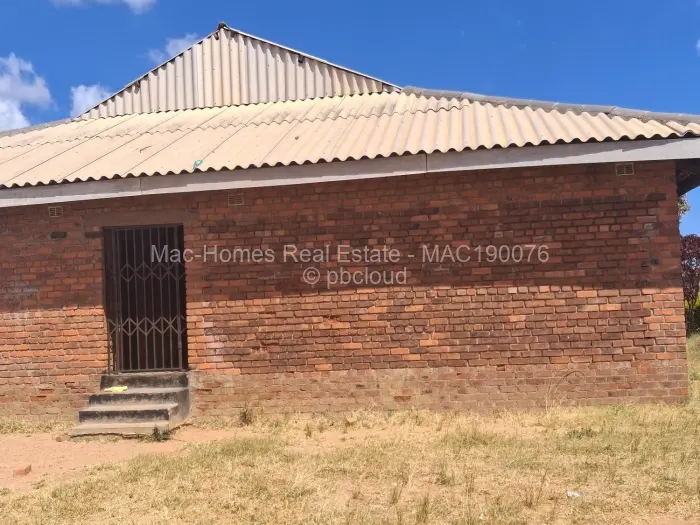 5 Bedroom Cottage/Garden Flat to Rent in Ruwa, Ruwa