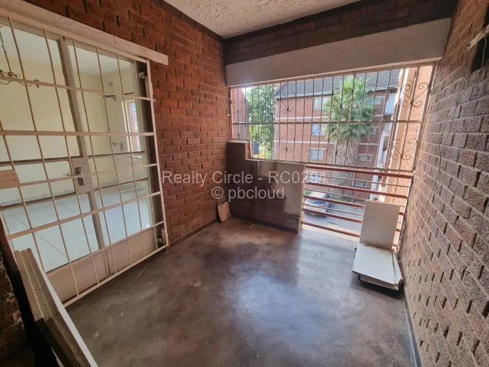 Flat/Apartment to Rent in Eastlea