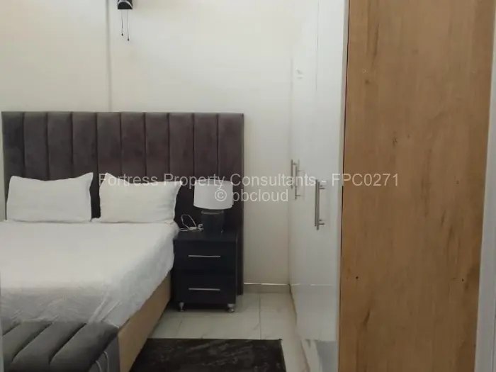 Townhouse/Cluster to Rent in Newlands