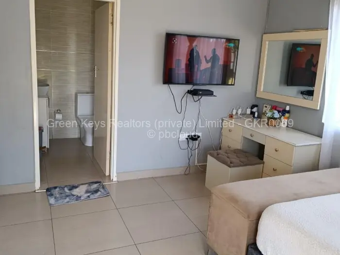 3 Bedroom House for Sale in Crowhill Views, Harare