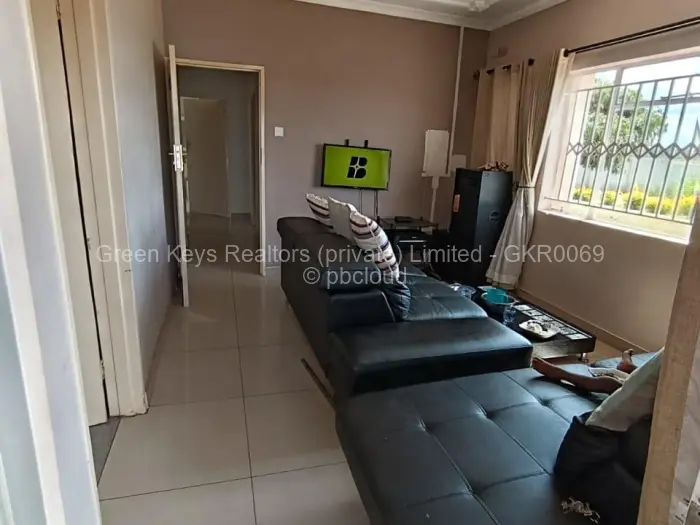 3 Bedroom House for Sale in Crowhill Views, Harare