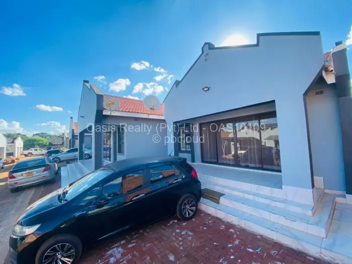 Flat/Apartment to Rent in Bluff Hill