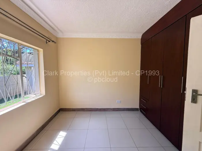 Townhouse/Cluster to Rent in Highlands