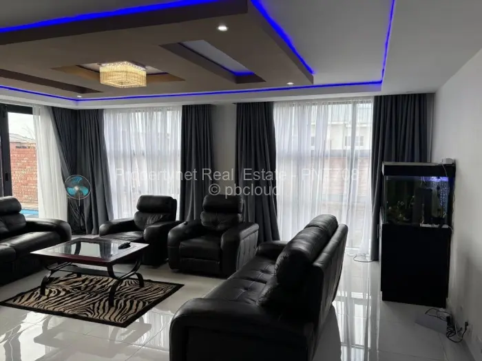 Townhouse/Cluster for Sale in Arlington, Harare