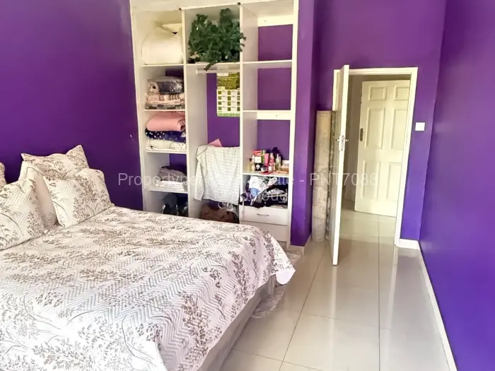 6 Bedroom House for Sale in Gletwin Park, Harare