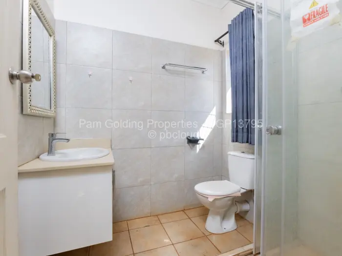 10 Bedroom House for Sale in Greendale North, Harare