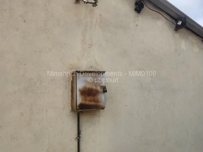 2 Bedroom House for Sale in Glen Norah, Harare