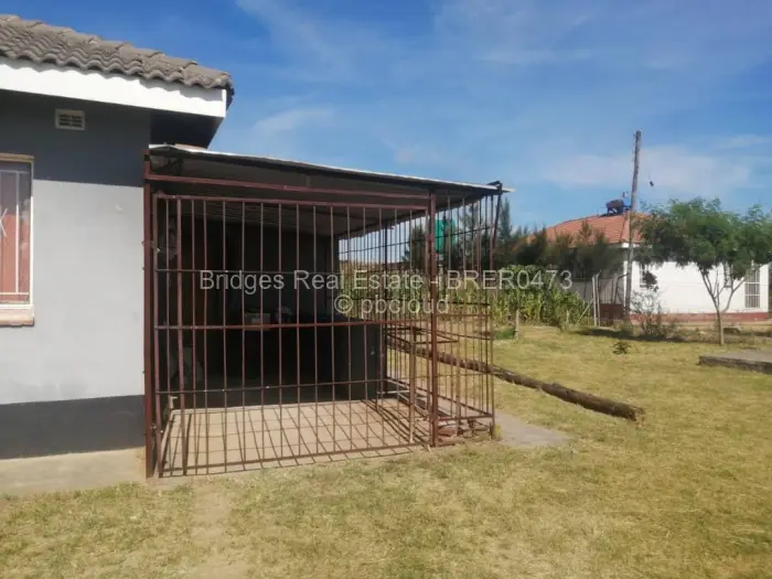 Residential Stand for Sale in Whitecliff, Harare