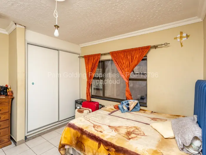 5 Bedroom House for Sale in Greendale, Harare