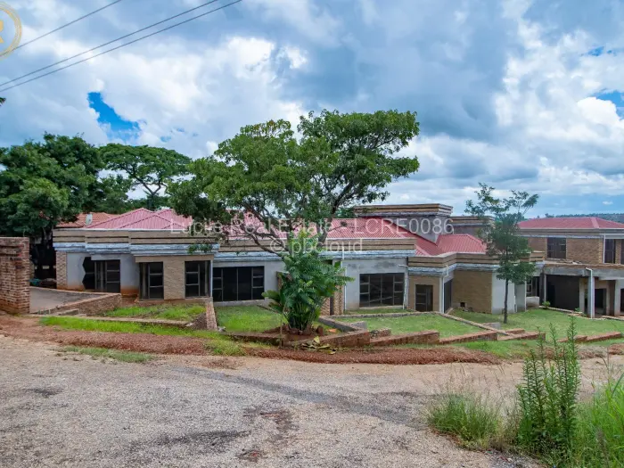 6 Bedroom House for Sale in Shawasha Hills, Harare