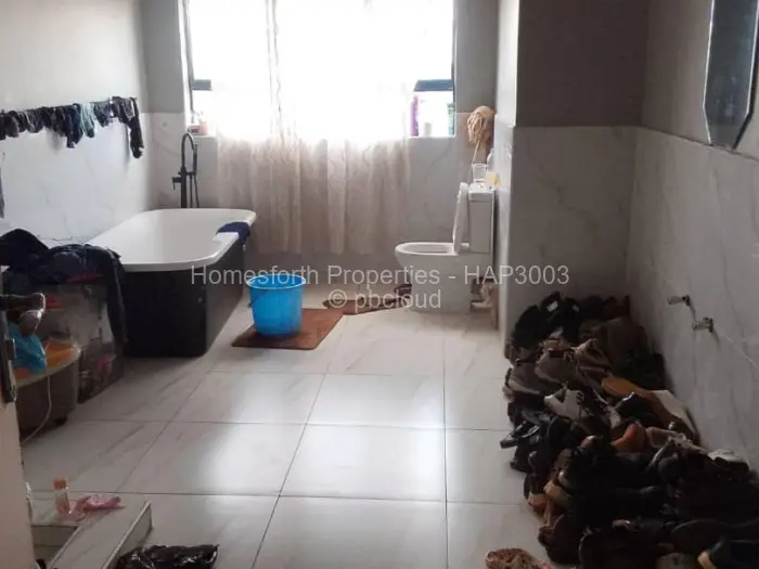 7 Bedroom House for Sale in Mount Pleasant Heights, Harare