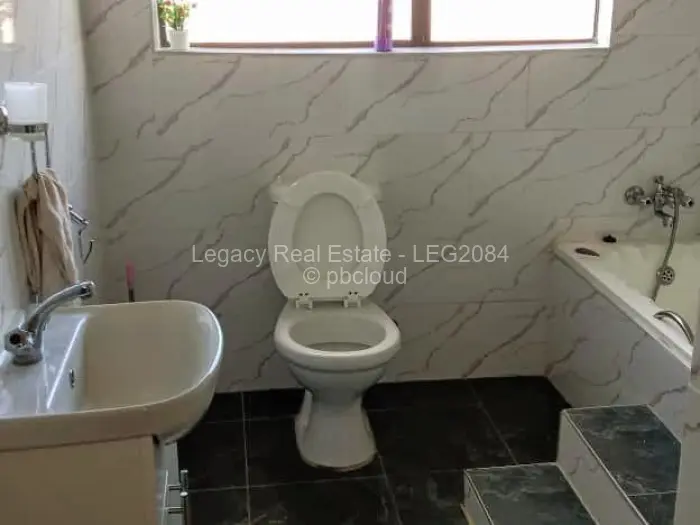 4 Bedroom House for Sale in Pomona, Harare