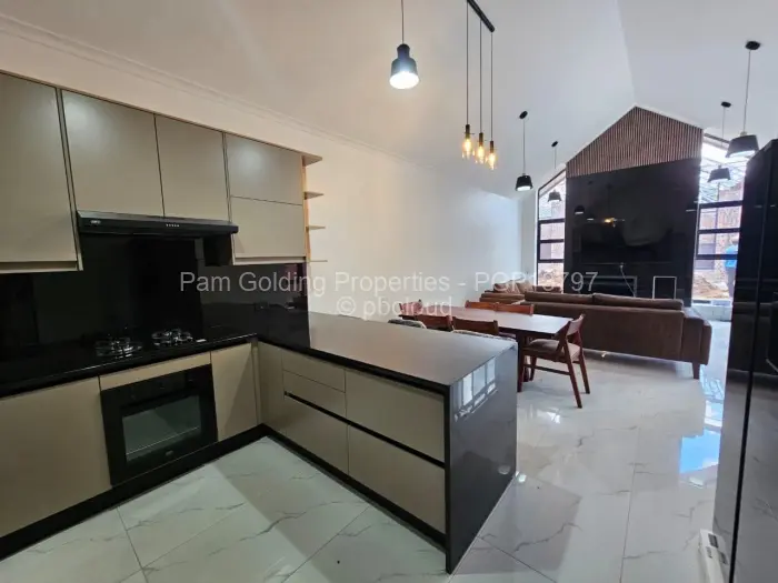 Townhouse/Cluster for Sale in Hillside Byo, Bulawayo