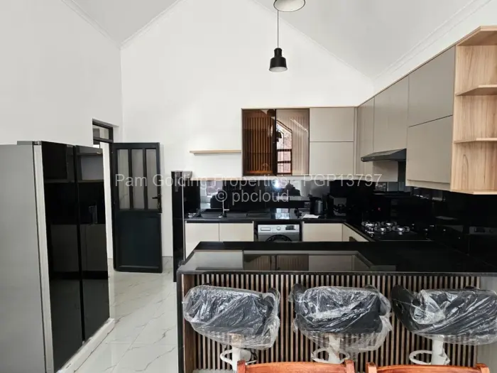 Townhouse/Cluster for Sale in Hillside Byo, Bulawayo