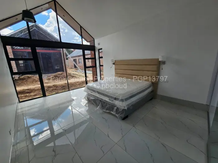 Townhouse/Cluster for Sale in Hillside Byo, Bulawayo