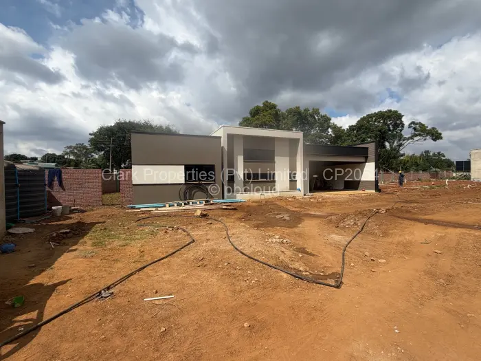Townhouse/Cluster for Sale in Marlborough, Harare