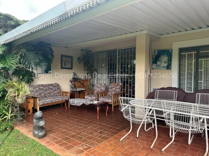House to Rent in Dandaro, Harare