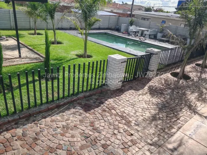 4 Bedroom House for Sale in Sandton Park, Harare