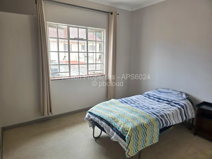 3 Bedroom Cottage/Garden Flat for Sale in Avenues, Harare