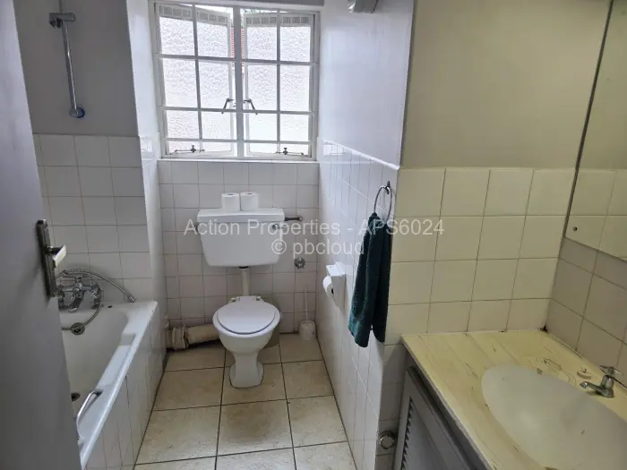 3 Bedroom Cottage/Garden Flat for Sale in Avenues, Harare