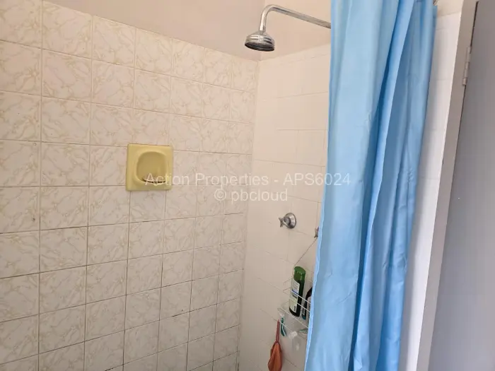 3 Bedroom Cottage/Garden Flat for Sale in Avenues, Harare