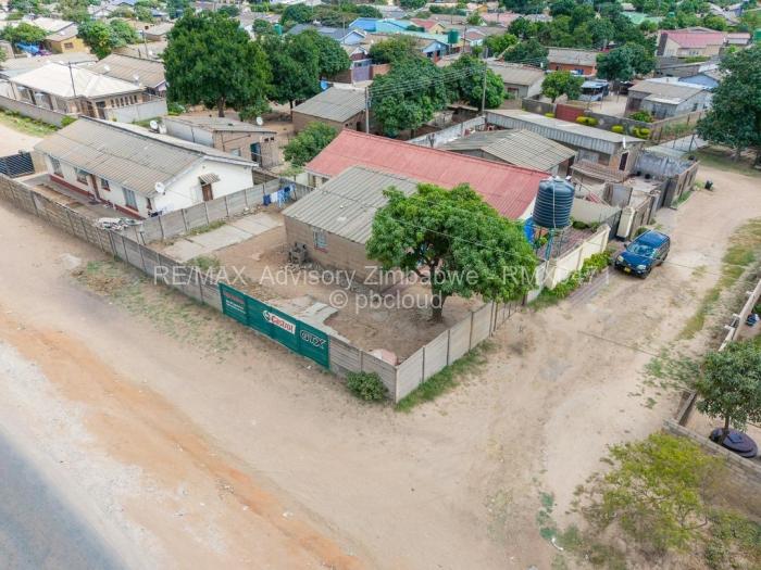 2 Bedroom House for Sale in Chitungwiza, Chitungwiza