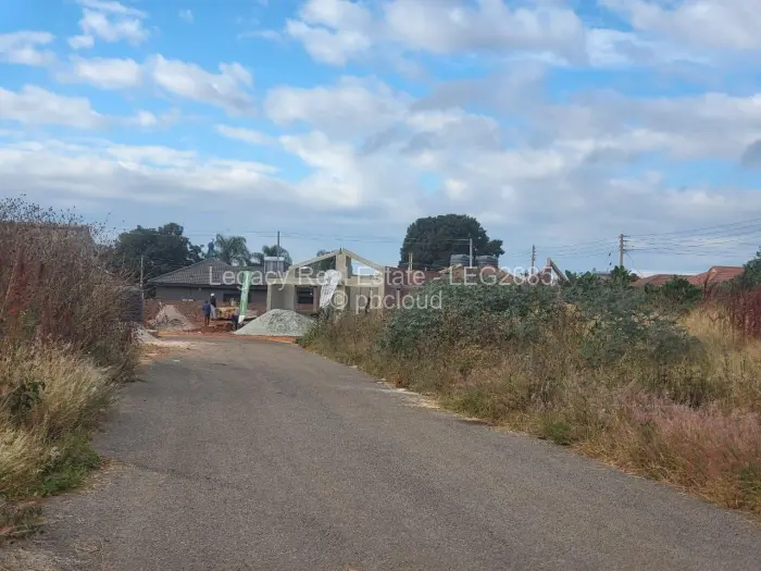 Residential Stand for Sale in Aspindale Park, Harare