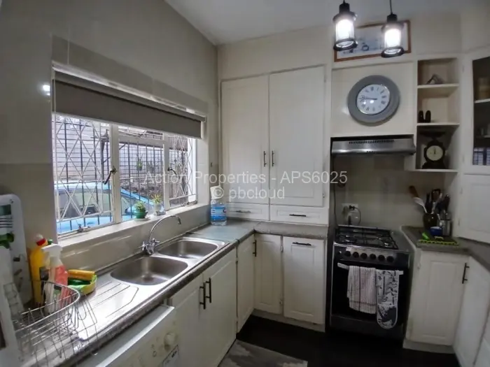 3 Bedroom Cottage/Garden Flat to Rent in Avondale