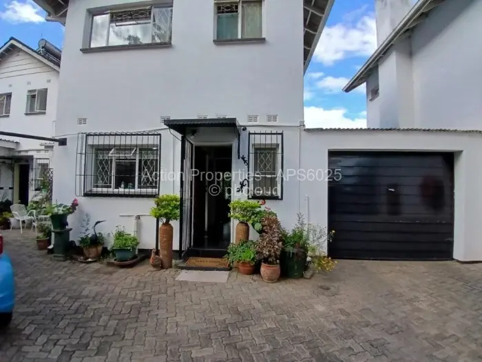 3 Bedroom Cottage/Garden Flat to Rent in Avondale