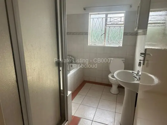 4 Bedroom House to Rent in Borrowdale Brooke, Harare