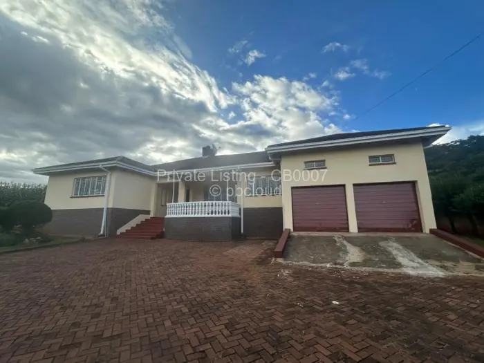 4 Bedroom House to Rent in Borrowdale Brooke, Harare