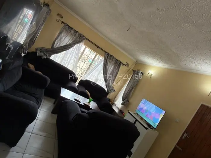 3 Bedroom Cottage/Garden Flat for Sale in Hatfield, Harare