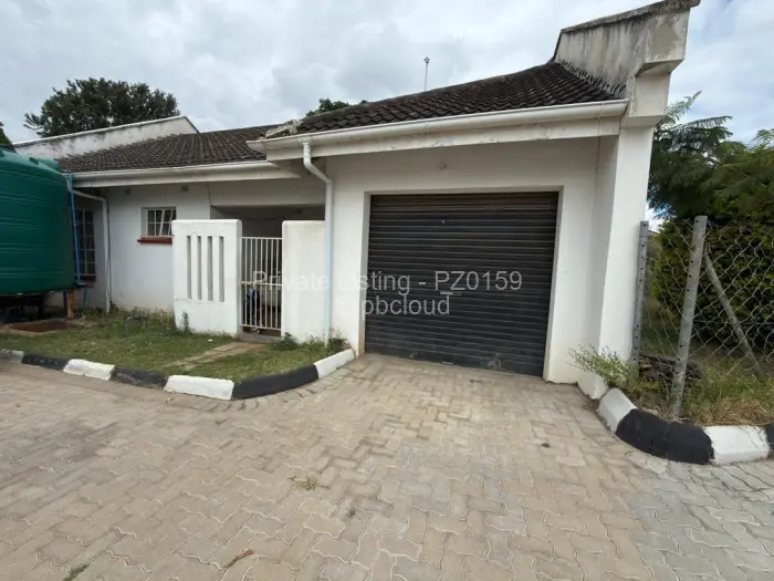 3 Bedroom Cottage/Garden Flat for Sale in Hatfield, Harare
