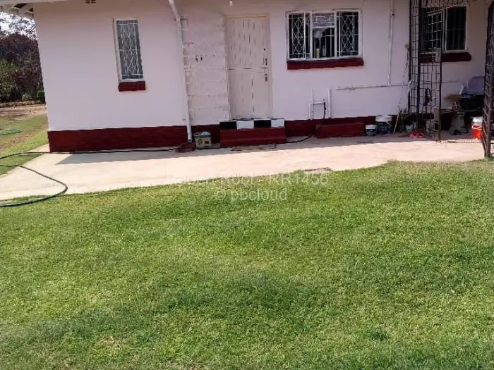 3 Bedroom House to Rent in Waterfalls