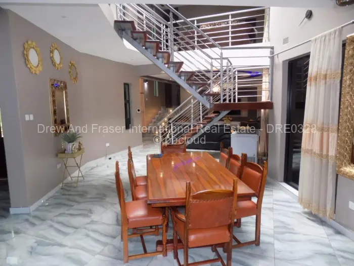 7 Bedroom House to Rent in Rolf Valley