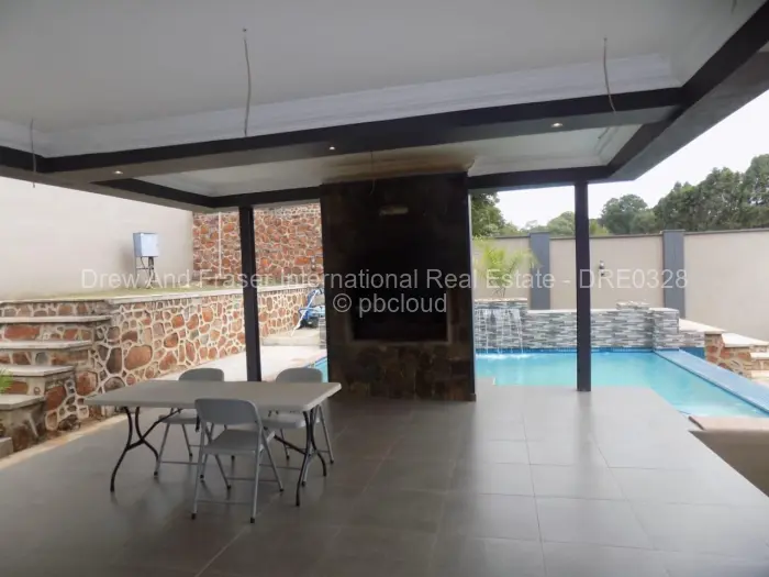 7 Bedroom House to Rent in Rolf Valley