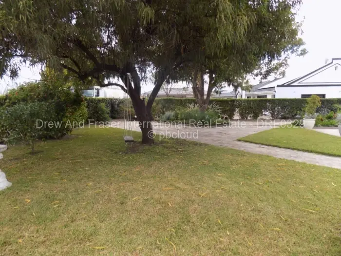 Townhouse/Cluster for Sale in Greendale, Harare