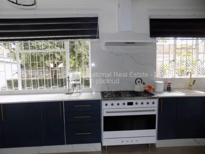 Townhouse/Cluster for Sale in Greendale, Harare