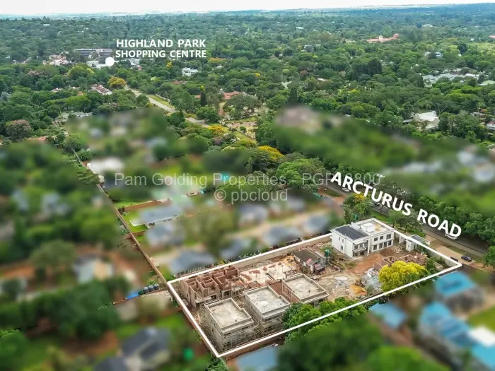 Townhouse/Cluster for Sale in Highlands, Harare