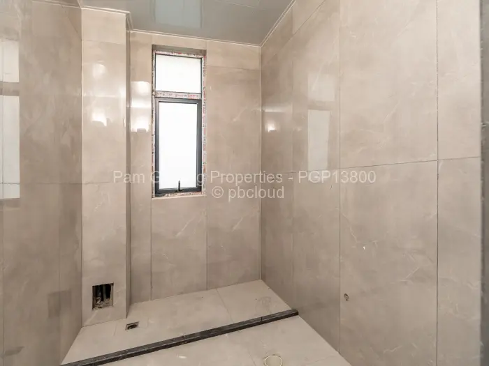 Townhouse/Cluster for Sale in Highlands, Harare