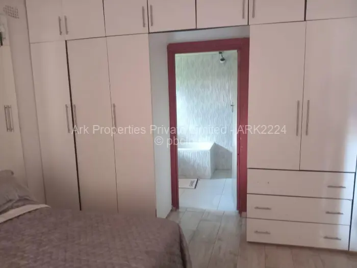 3 Bedroom House for Sale in Crowhill Views, Harare