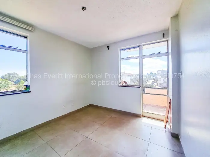 Flat/Apartment to Rent in Eastlea, Harare